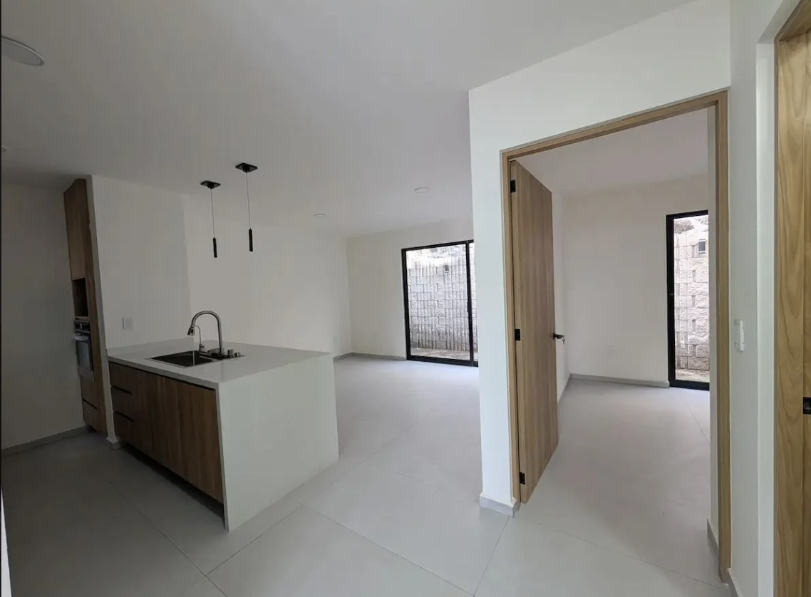 Captura de pantalla 2026-02-06 a la(s) 1.41.27 a.m.