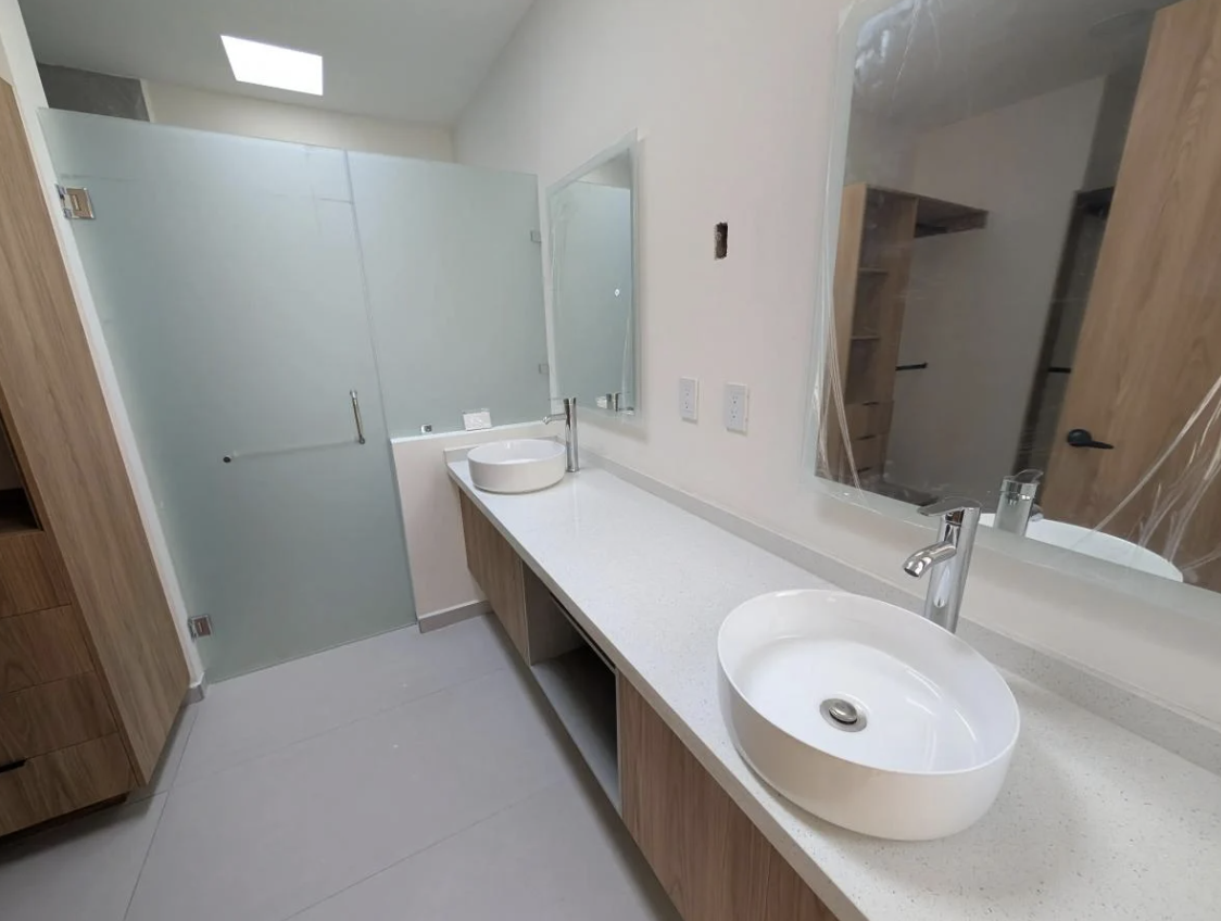 Captura de pantalla 2026-02-06 a la(s) 1.41.47 a.m.