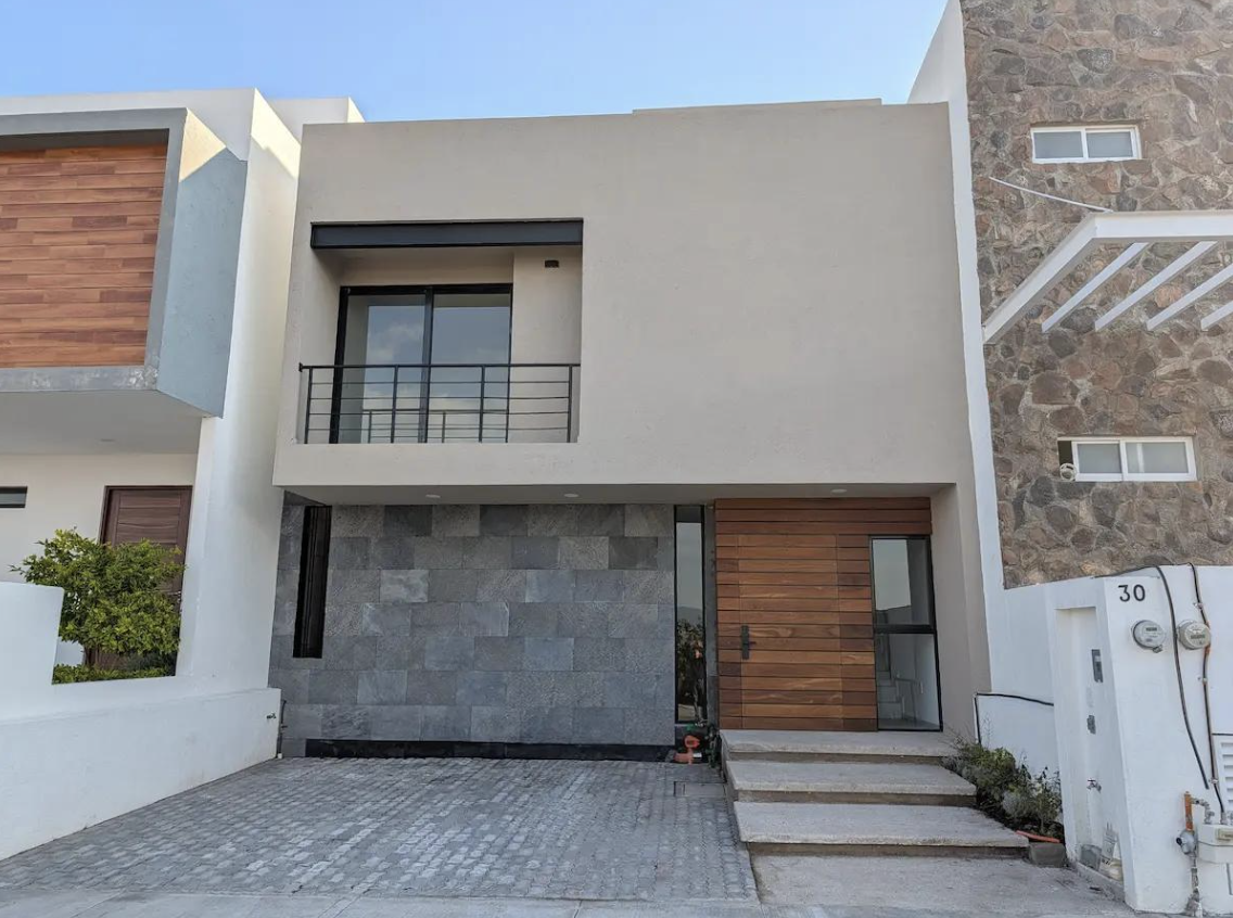 Captura de pantalla 2026-02-06 a la(s) 1.42.35 a.m.