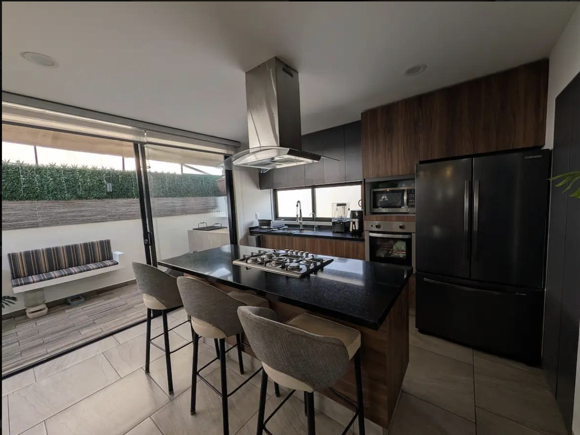 Captura de pantalla 2026-02-06 a la(s) 12.20.45 a.m.